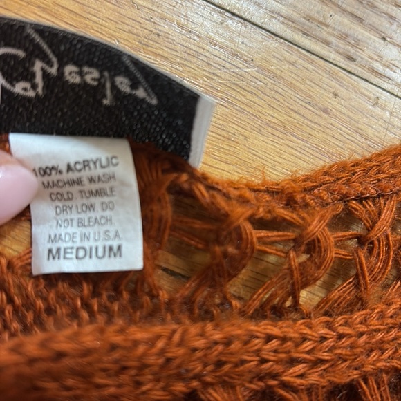 Vintage made in the USA crochet sweater size medium - Picture 2 of 6